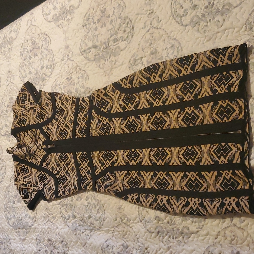 Short Dress on stretch